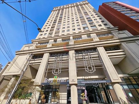 Apartamento para locacao no Centro em Curitiba com 48,92m² por R$ 2.500,00