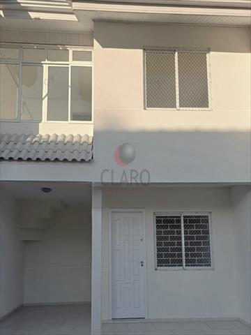 Sobrado em Condomínio para locacao no Boqueirao em Curitiba com 70m² por R$ 2.500,00