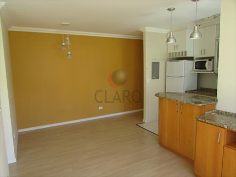 Apartamento para locacao no Centro Civico em Curitiba com 67,76m² por R$ 2.600,00