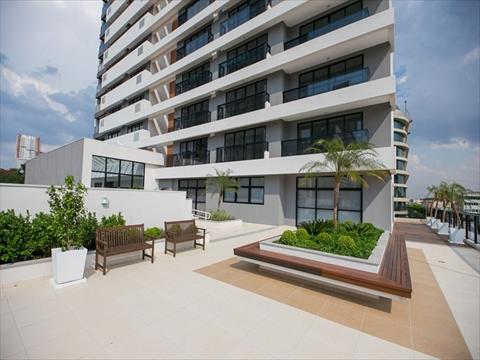 Apartamento para locacao no Centro em Curitiba com 50m² por R$ 2.500,00