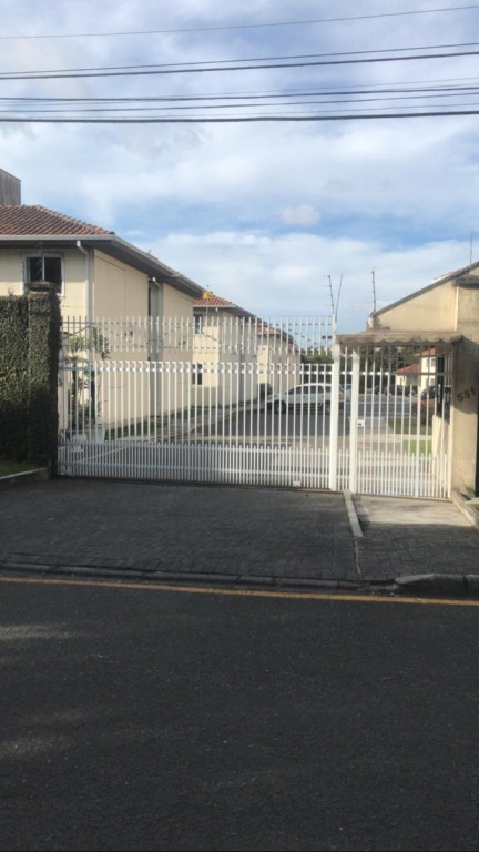 Apartamento para alugar em Capao Raso, Curitiba — Portal Chave Fácil
