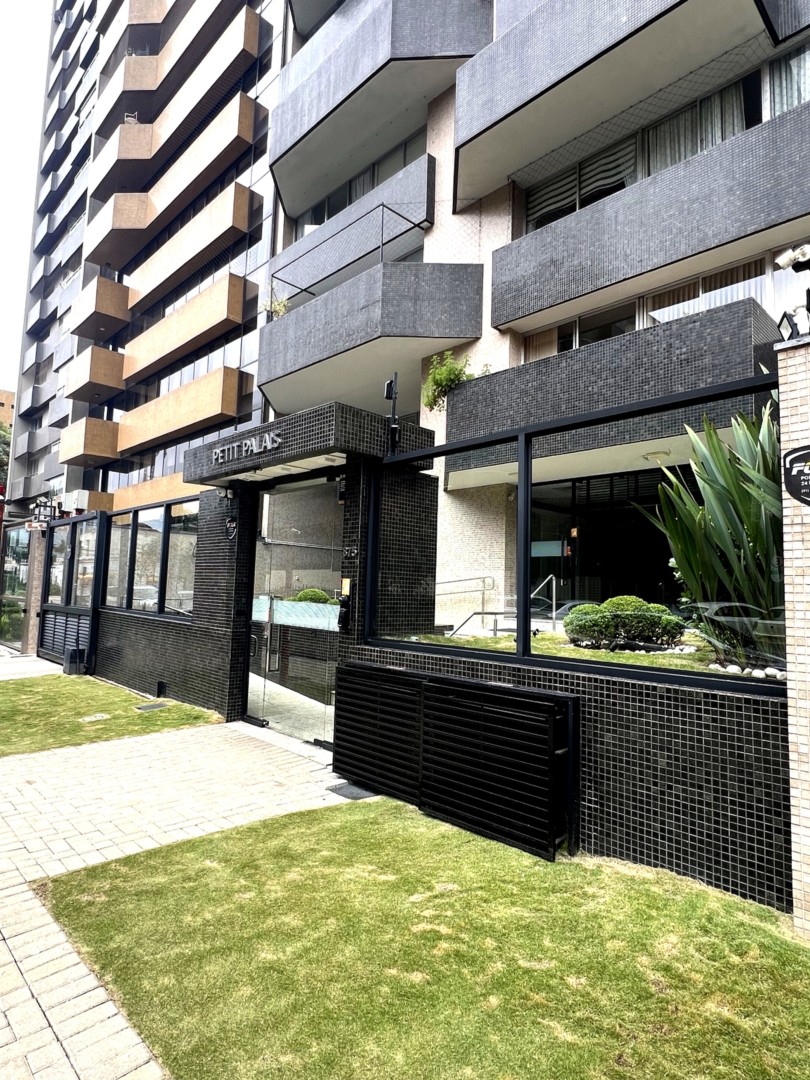 Apartamento à venda em Agua Verde, Curitiba — Portal Chave Fácil