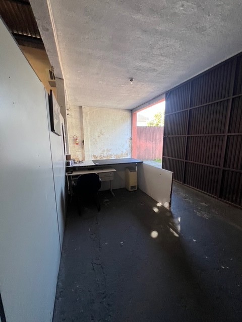 Barracão/Galpão à venda em Hauer, Curitiba — Portal Chave Fácil