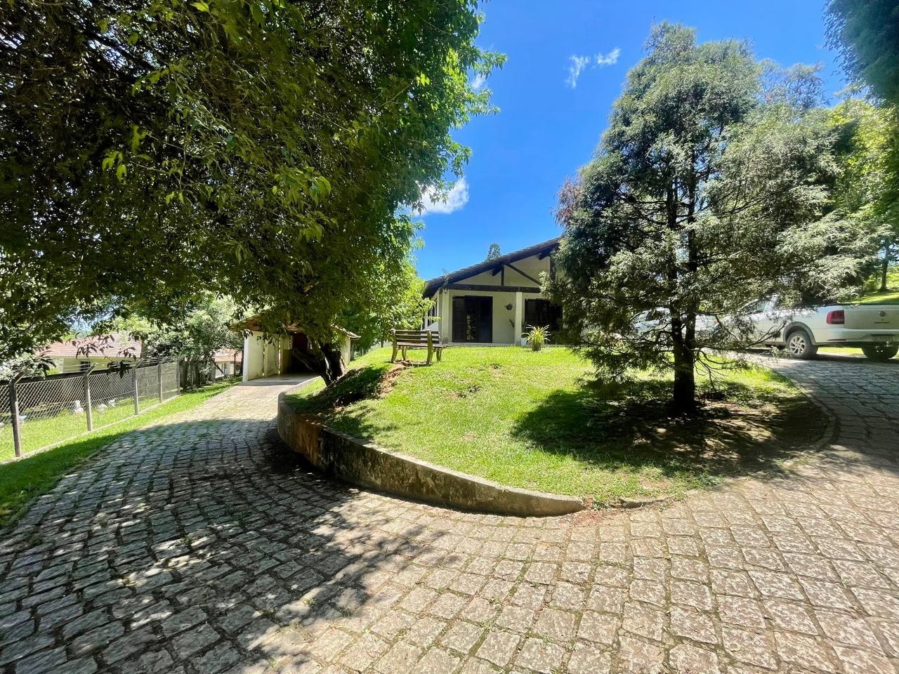 WhatsApp%20Image%202024-12-19%20at%2009.06.20%20%2812%29.jpe