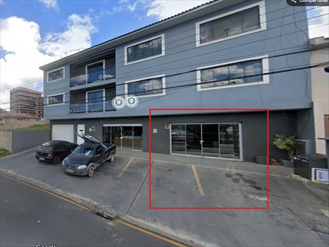 Cjto Comercial/sala para locacao no Centro em Colombo com 50m² por R$ 1.800,00