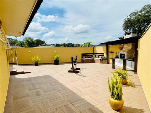 Casa Residencial para venda no Centro em Colombo com 230m² por R$ 650.000,00