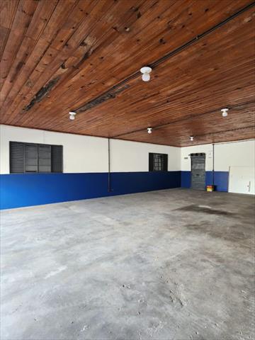 Barracão/galpão para locacao no Arruda em Colombo com 75,45m² por R$ 2.900,00
