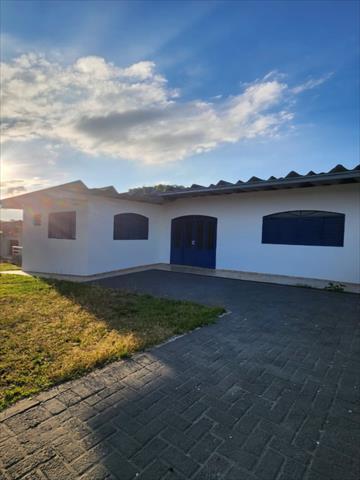 Casa Residencial para locacao no Arruda em Colombo com 180m² por R$ 4.000,00