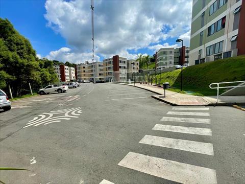 Apartamento para locacao no Tangua em Almirante Tamandare com 42m² por R$ 880,00