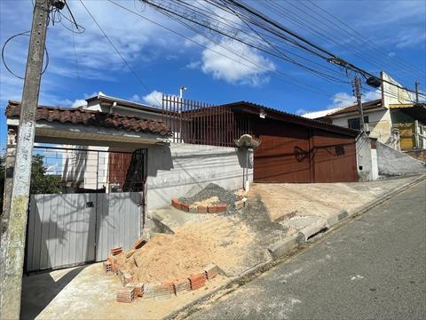 Kitinet para locacao no Guarani em Colombo com 30m² por R$ 800,00