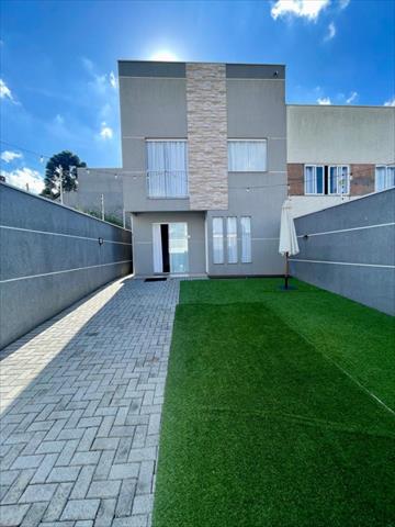 Casa Residencial para locacao no Embu em Colombo com 147m² por R$ 3.200,00