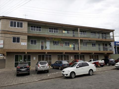 Apartamento para locacao no Centro em Colombo com 60m² por R$ 1.300,00