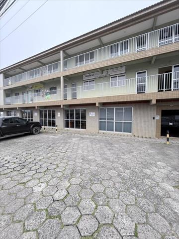 Apartamento para locacao no Centro em Colombo com 60m² por R$ 1.400,00