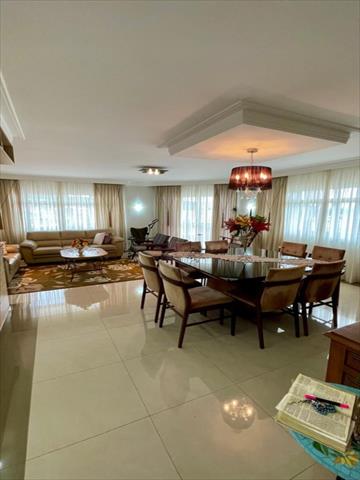 Apartamento para venda no Centro em Colombo com 199,93m² por R$ 1.700.000,00