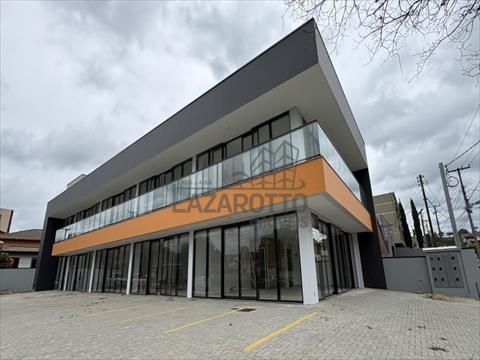 Cjto Comercial/sala para locacao no Centro em Colombo com 60m² por R$ 2.500,00
