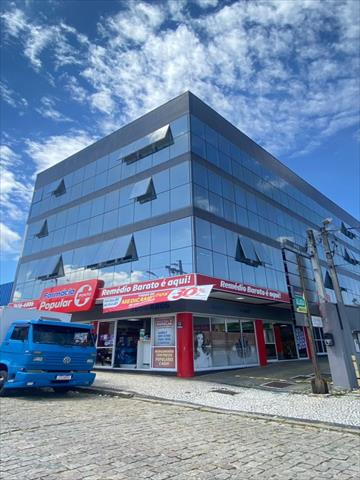 Cjto Comercial/sala para locacao no Centro em Colombo com 43,9m² por R$ 1.800,00