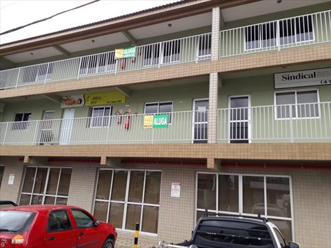 Cjto Comercial/sala para locacao no Centro em Colombo com 65m² por R$ 1.200,00