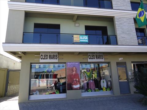 Apartamento para locacao no Centro em Colombo com 130m² por R$ 1.900,00