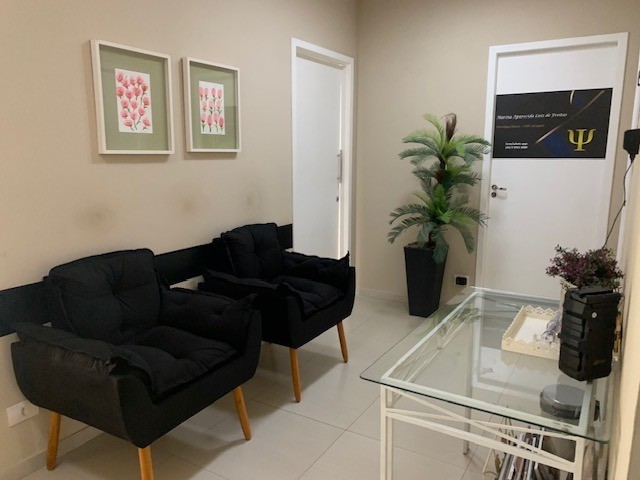 Sala Comercial · 11 m² · Zona 04, Maringá — foto 4