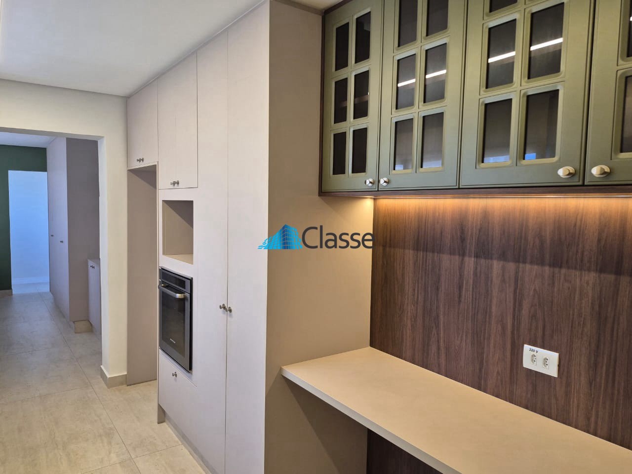 Apartamento · 199 m² · Zona 04, Maringá — foto 4