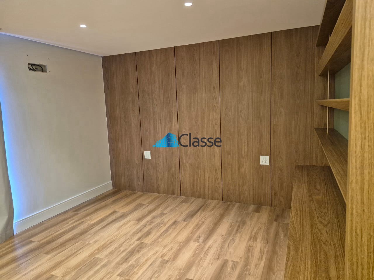 Apartamento · 199 m² · Zona 04, Maringá — foto 10
