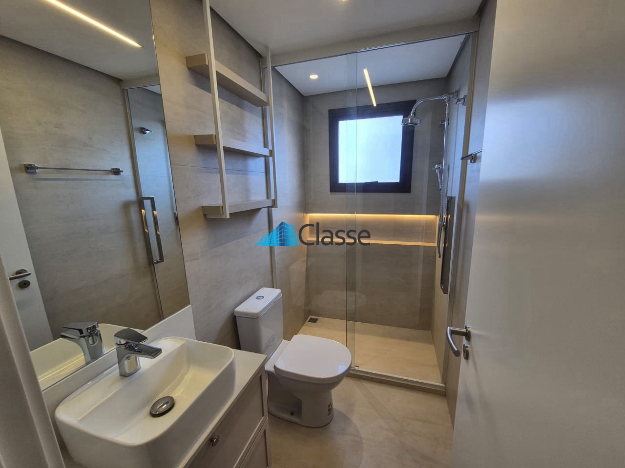 Apartamento · 199 m² · Zona 04, Maringá — foto 14