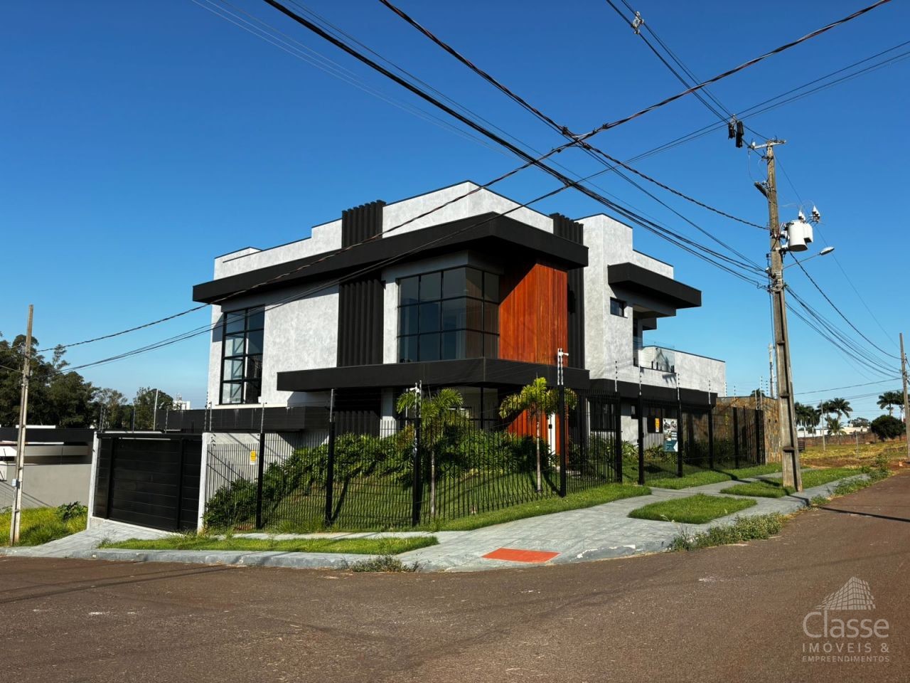 Casa · 3 quartos · Jardim Cidade Monções, Maringá — foto 1