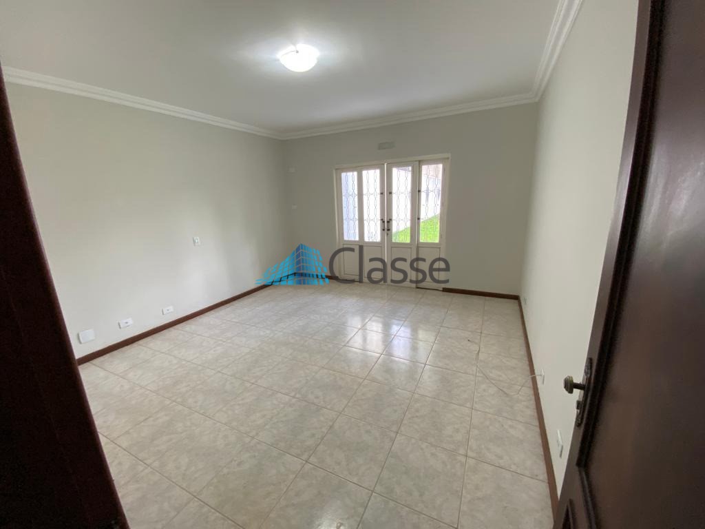 Casa · 4 quartos · Portal das Torres, Maringá — foto 4