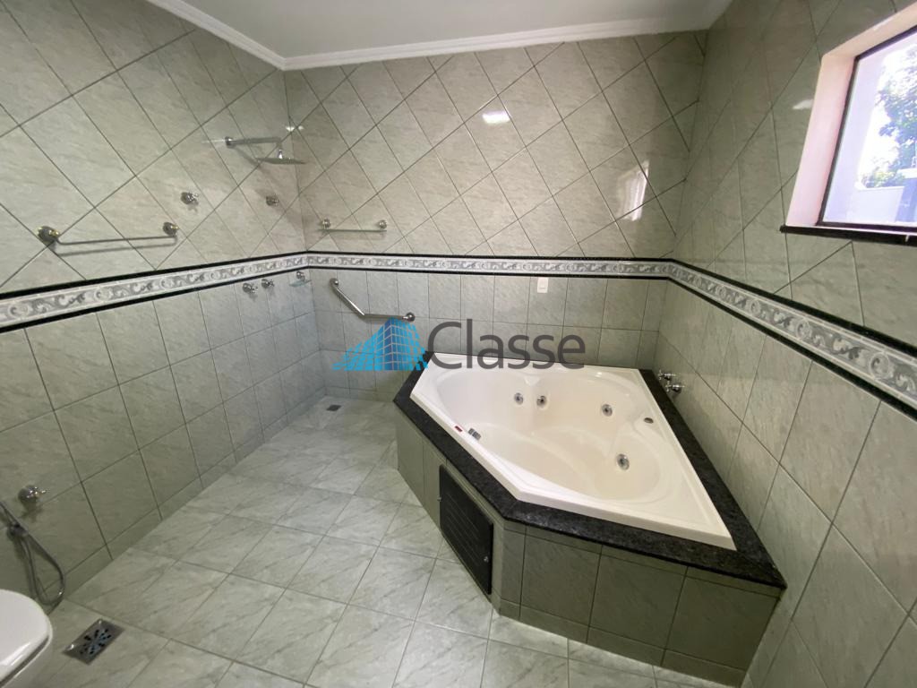 Casa · 4 quartos · Portal das Torres, Maringá — foto 15