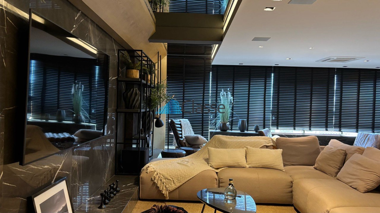 Apartamento · 177 m² · Zona 07, Maringá — foto 1