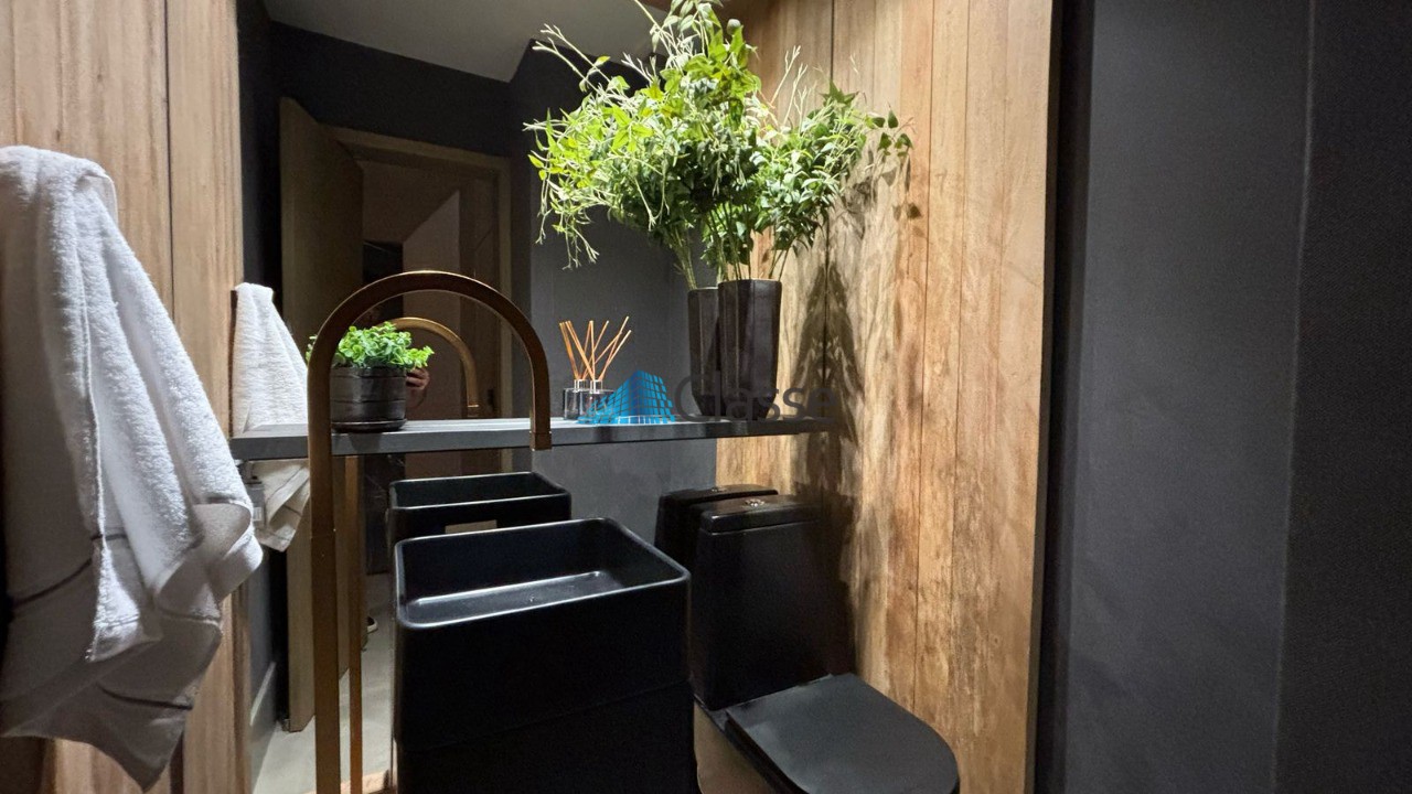 Apartamento · 177 m² · Zona 07, Maringá — foto 2