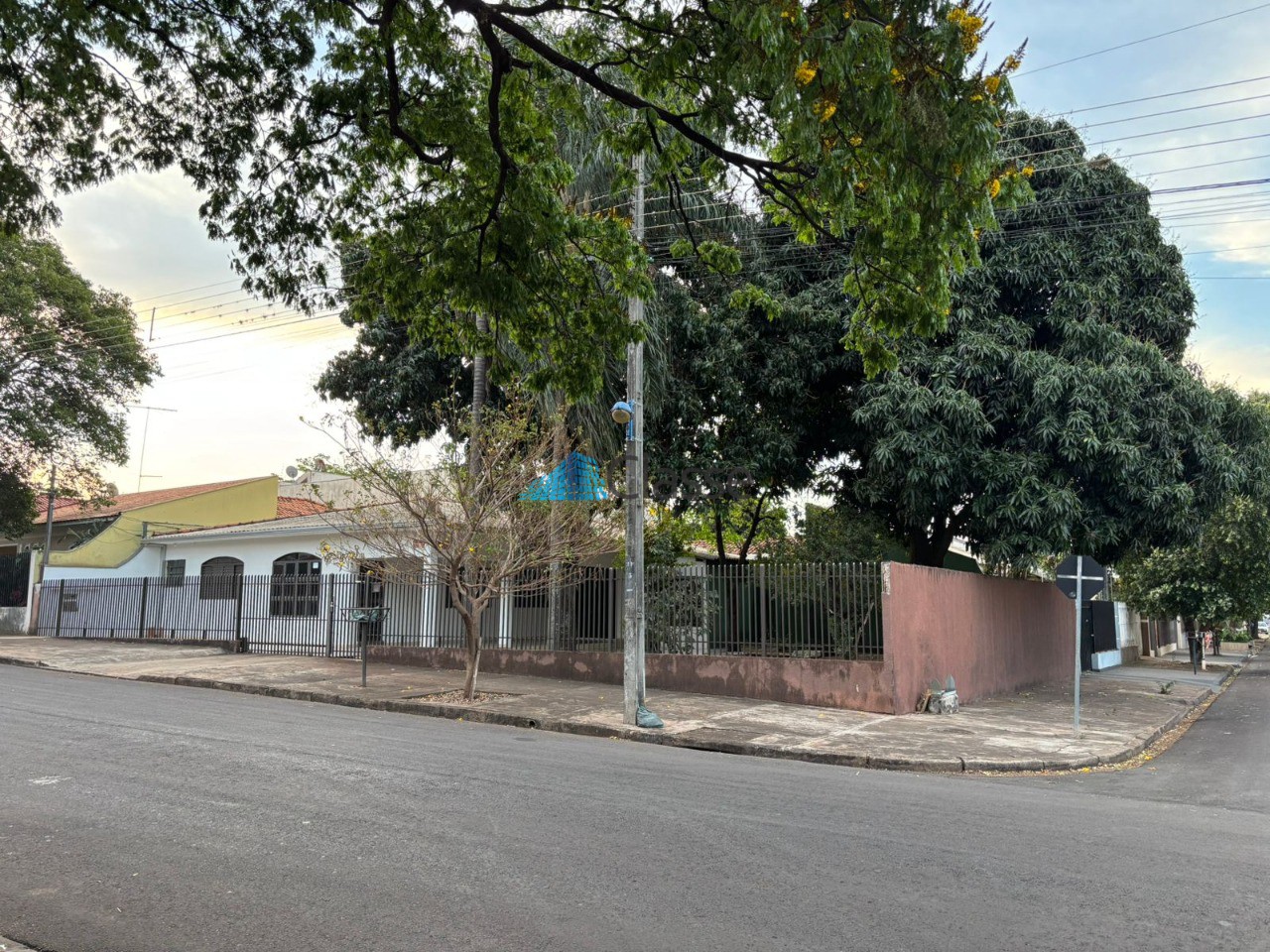 Casa · 3 quartos · Parque Palmeiras, Maringá — foto 2