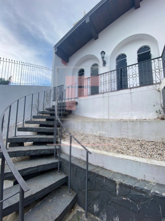 Casa para locacao no Jardim Carvalho em Ponta Grossa com 450m² por R$ 7.000,00