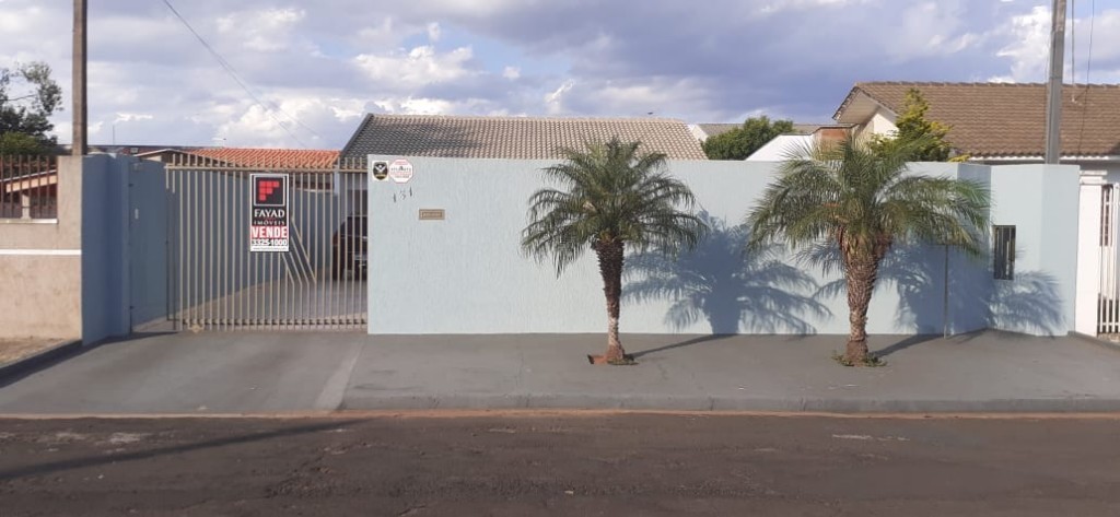 Casa para venda no Uvaranas em Ponta Grossa com 336m² por R$ 490.000,00