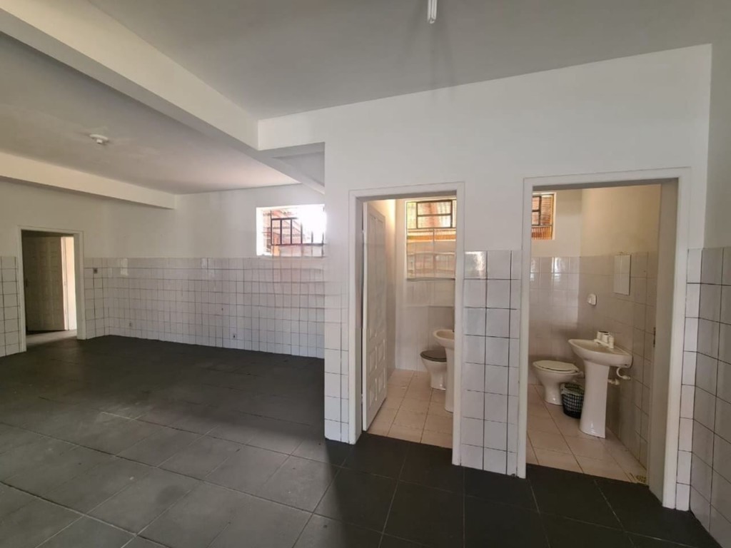 Casa para venda no Uvaranas em Ponta Grossa com 190m² por R$ 530.000,00