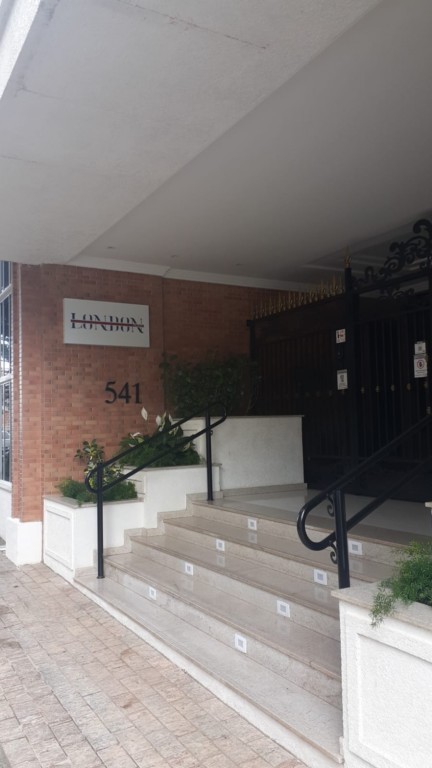Apartamento para venda no Jardim Carvalho em Ponta Grossa com 430,9m² por R$ 1.850.000,00