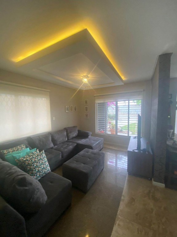 Casa para venda no Jardim Carvalho em Ponta Grossa com 400m² por R$ 1.700.000,00