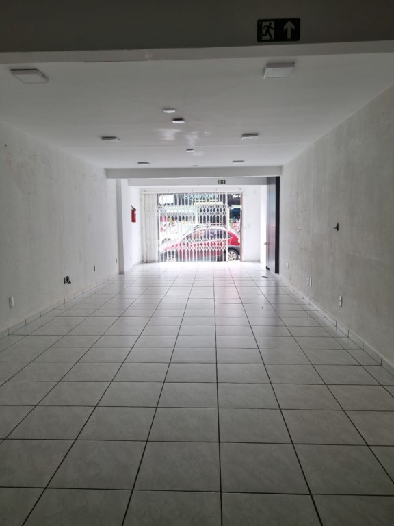 Cjto Comercial/sala para locacao no Centro em Ponta Grossa com 75m² por R$ 3.100,00