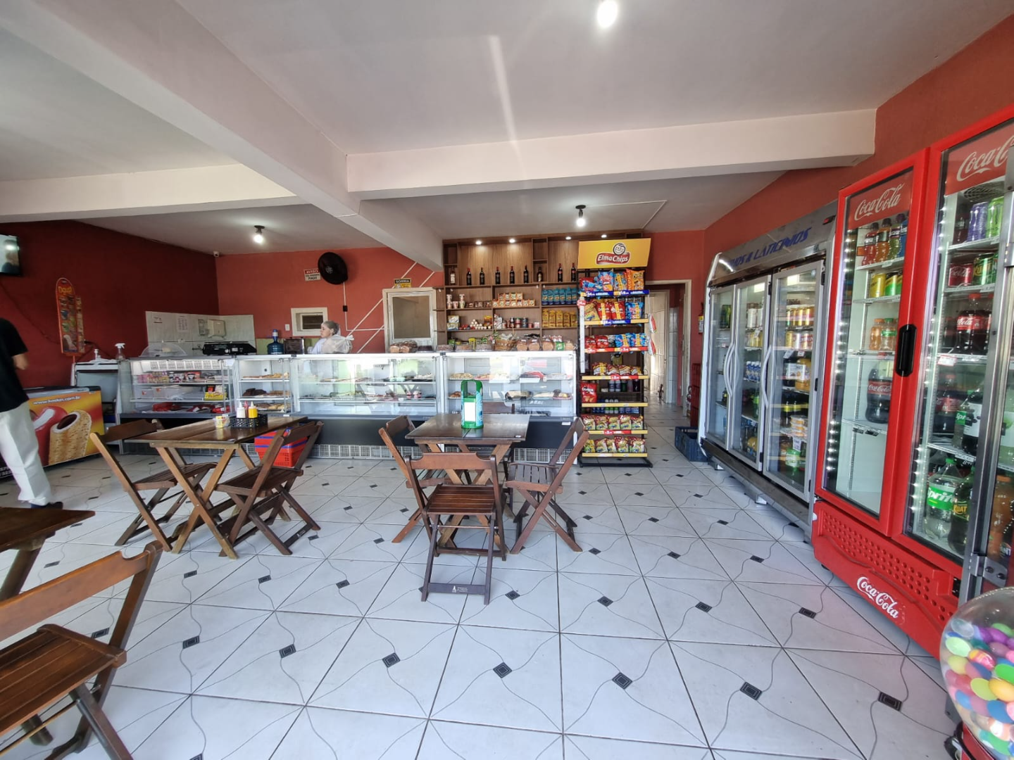 Cjto Comercial/sala para venda no Uvaranas em Ponta Grossa com 360m² por R$ 700.000,00