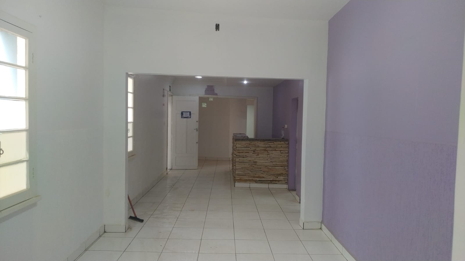 Cjto Comercial/sala para locacao no Centro em Ponta Grossa com 167m² por R$ 6.000,00