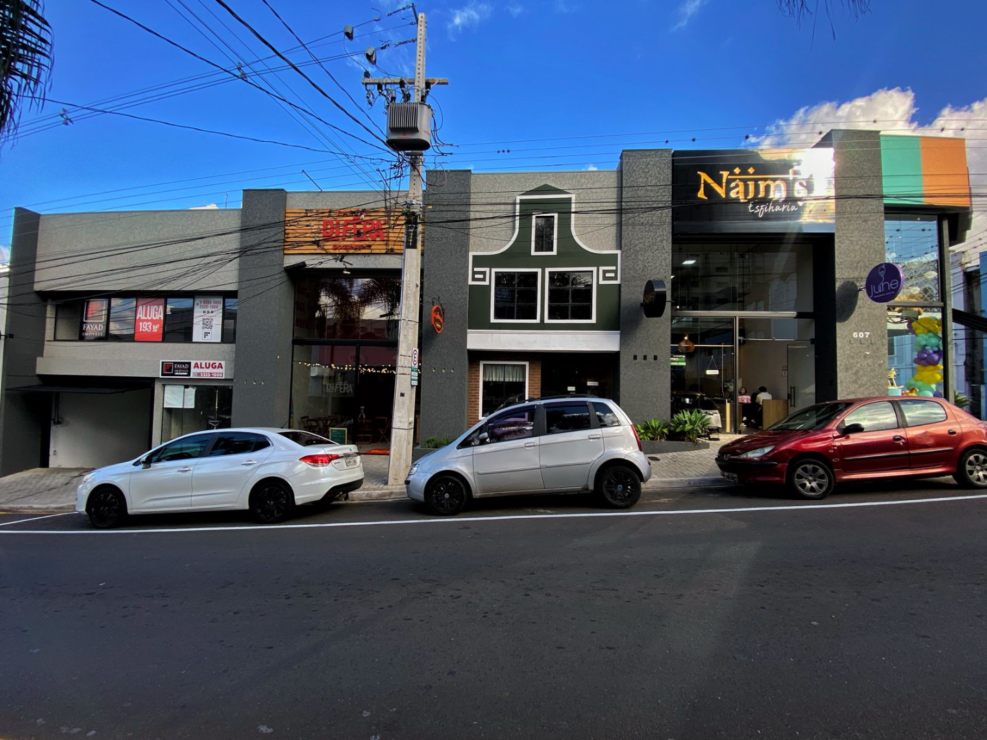 Cjto Comercial/sala para locacao no Centro em Ponta Grossa com 192,4m² por R$ 8.000,00