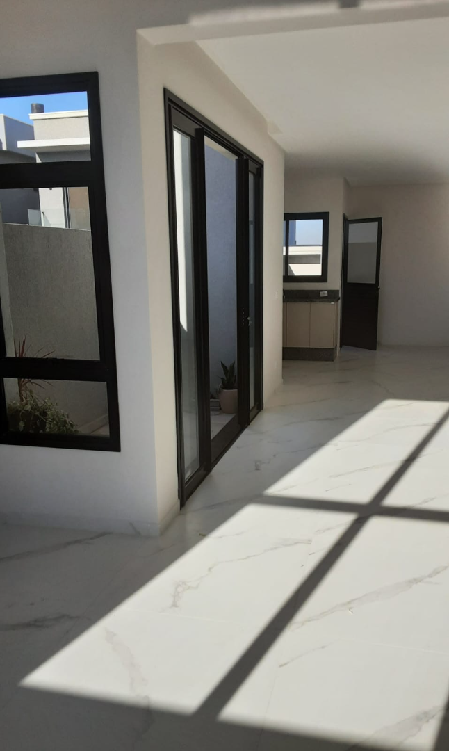 Casa para vendalocacaovenda e locacao no Cara-cara em Ponta Grossa com 200m² por R$ 780.000,003.900,00