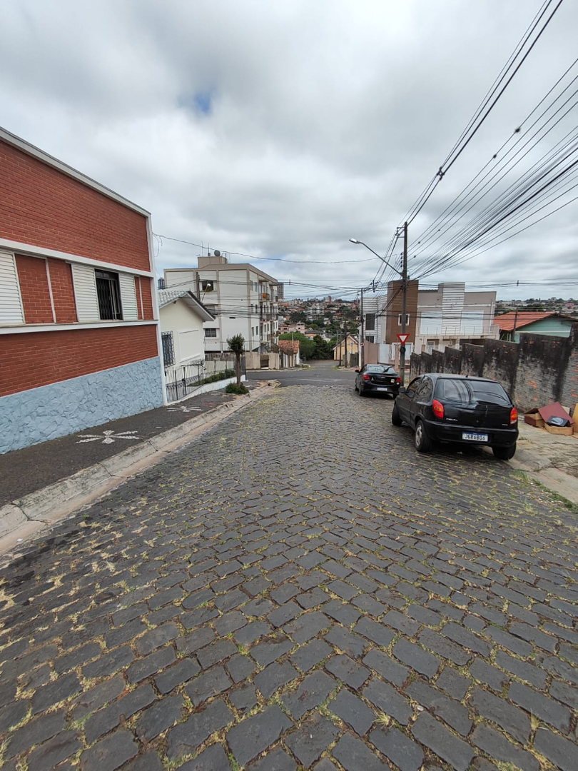 Casa para venda no Centro em Ponta Grossa com 228,1m² por R$ 550.000,00