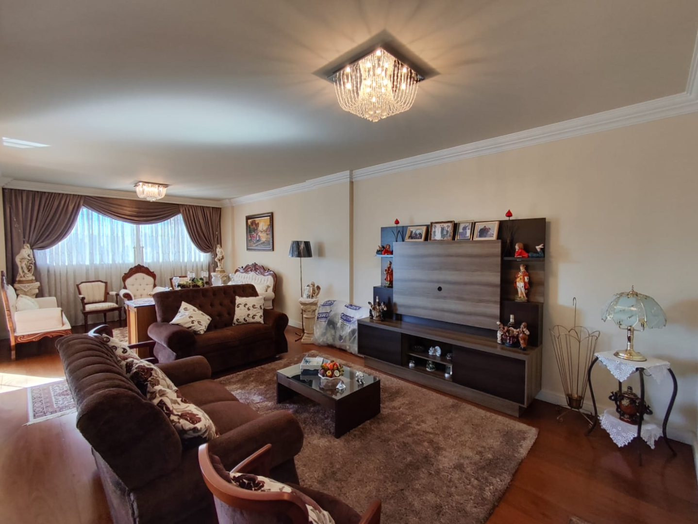 Apartamento para venda no Centro em Ponta Grossa com 238,95m² por R$ 685.000,00