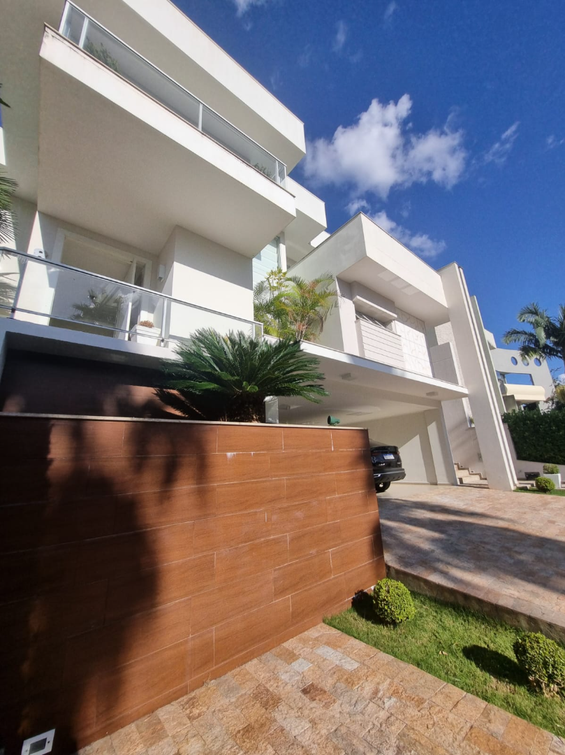 Casa para venda no Orfas em Ponta Grossa com 582,01m² por R$ 2.980.000,00