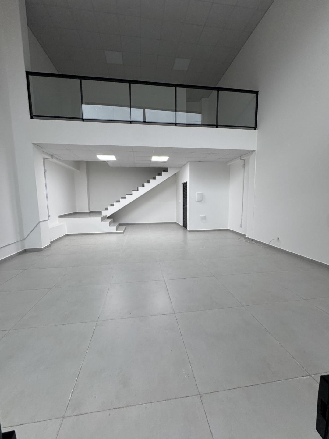 Sala Comercial para locacao no Centro em Ponta Grossa com 95,17m² por R$ 4.900,00