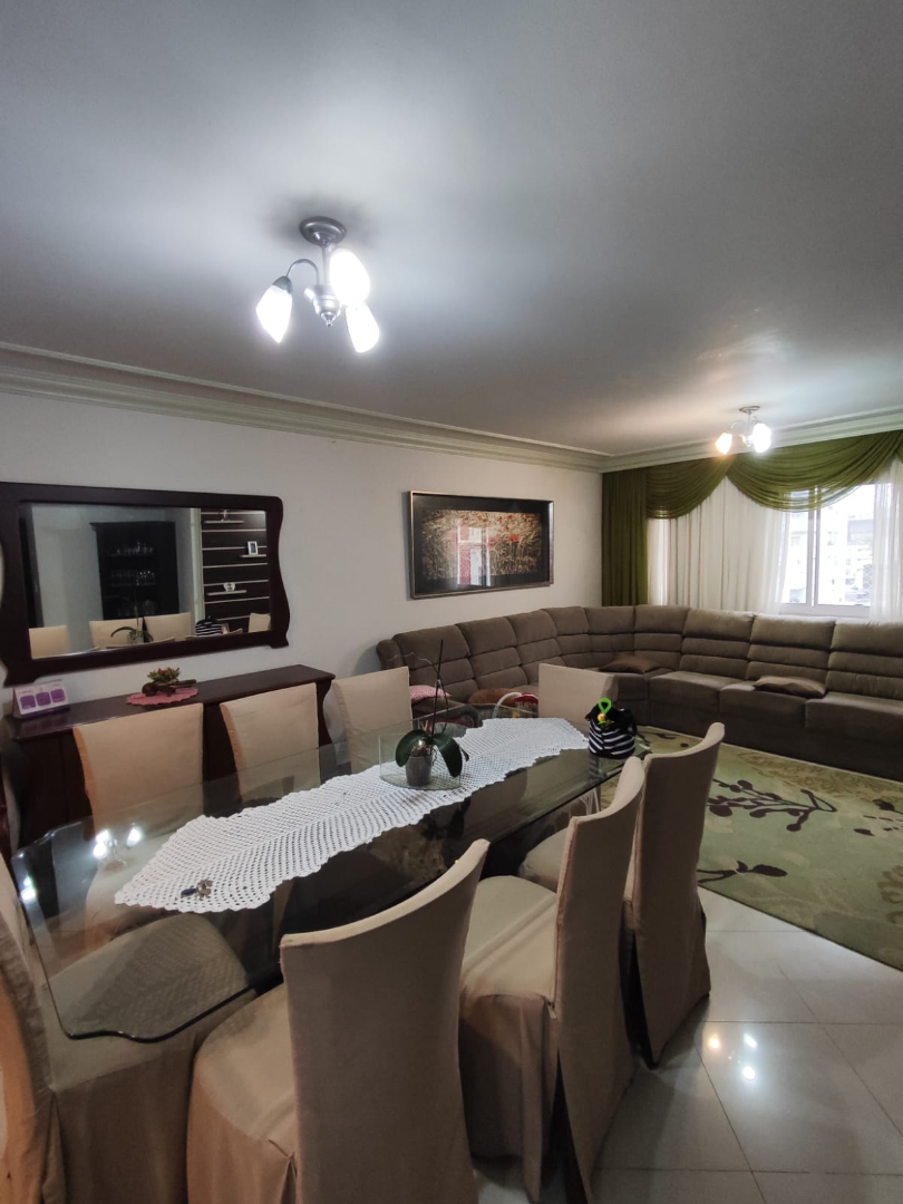 Apartamento para venda no Centro em Ponta Grossa com 154,15m² por R$ 540.000,00