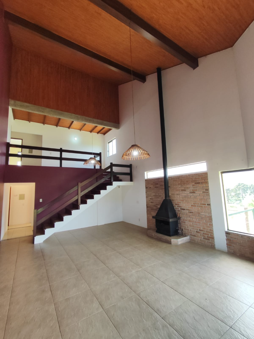Casa para venda no Centro em Carambei com 1.200m² por R$ 990.000,00