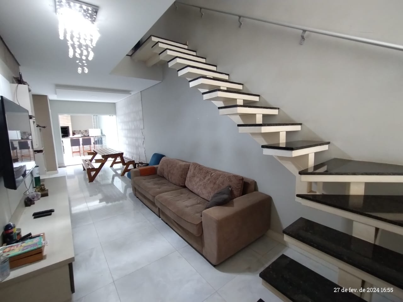 Sobrado para venda no Nova Russia em Ponta Grossa com 110m² por R$ 415.000,00