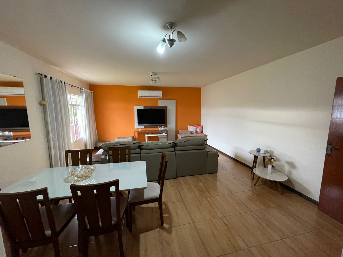 Casa para venda no Jardim Carvalho em Ponta Grossa com 600m² por R$ 750.000,00